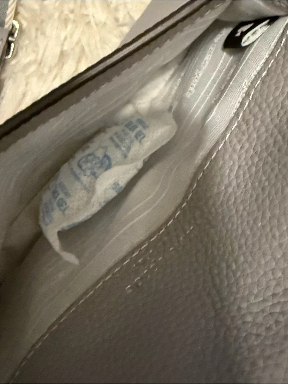 kate spade compact pebbled